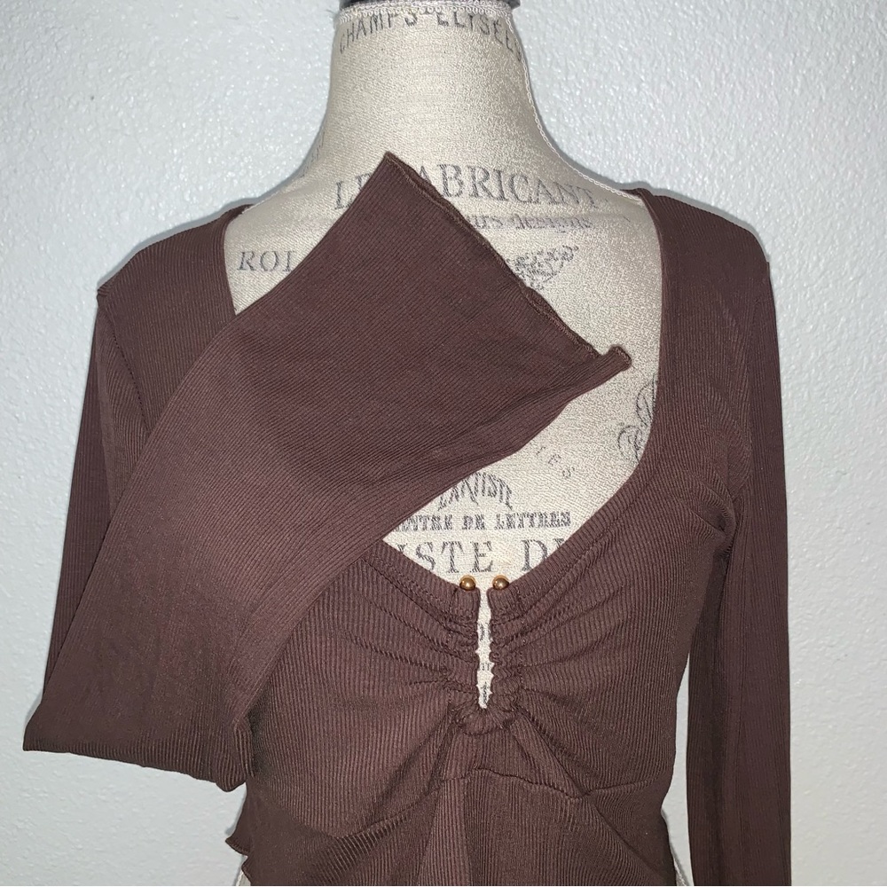 Avanova Asymmetrical Ribbed Cropped Top - Picture 7 of 15